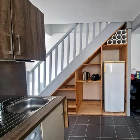 Proche Bordeaux Centre : Petite Maison De +parking בית נופש סנון